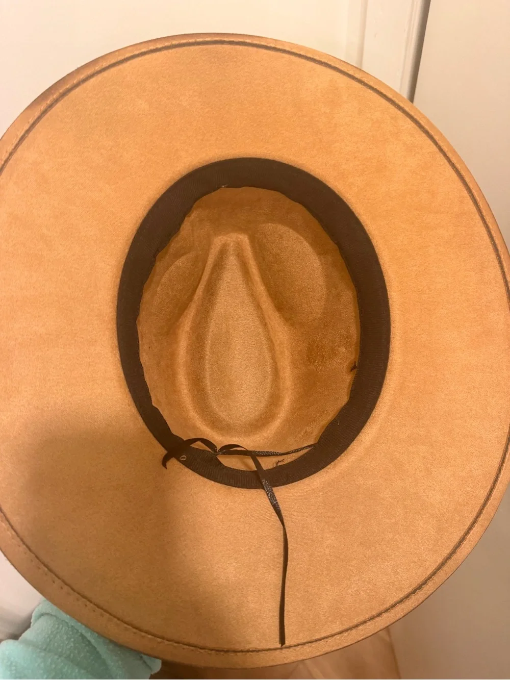 Women’s Wide Brim Fedora Hat in Tan with Feather Accent